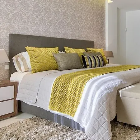 Holiday home Charming With Private Pool *